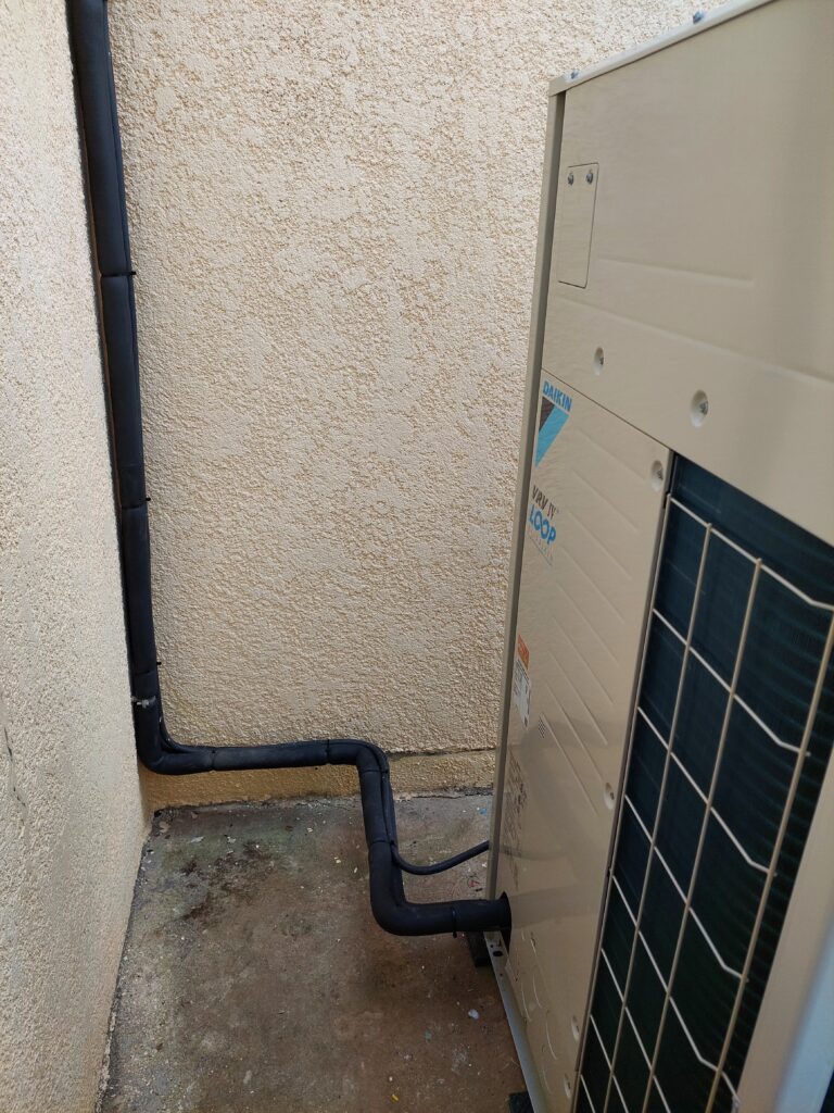 Daikin RXY-QQ part of R22 replacement program